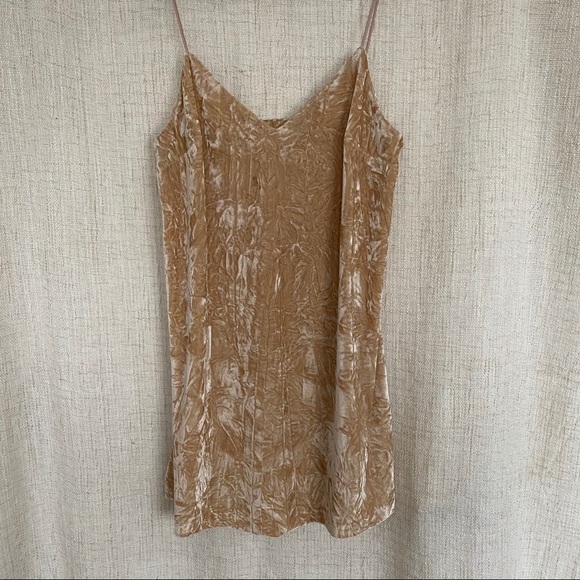 Shift Dress - Picture 2 of 5